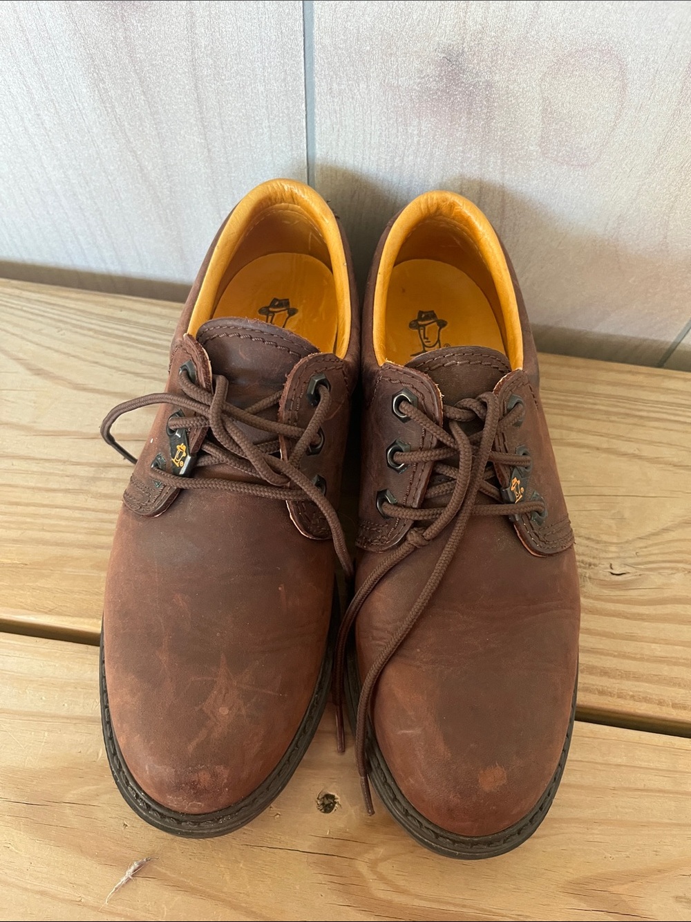 Men's Brown Leather Derby Shoes with Orange Lining